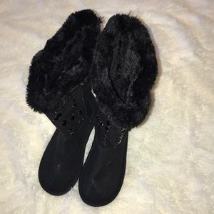 Girl’s Justice Boots size 2